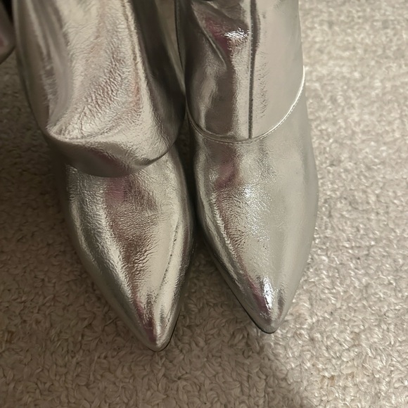 Silver metallic foldover knee high boots - Picture 5 of 8